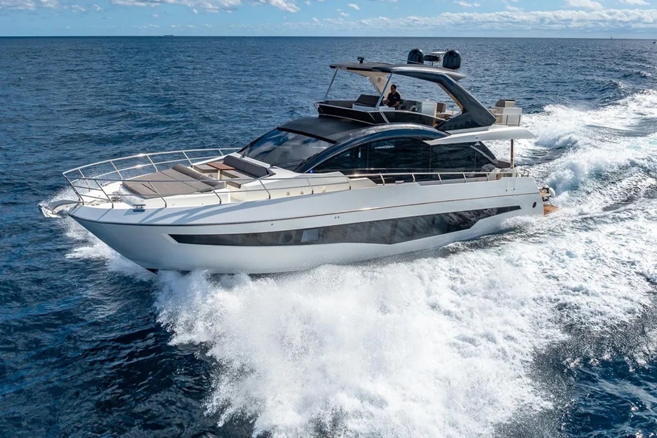 66 Flybridge