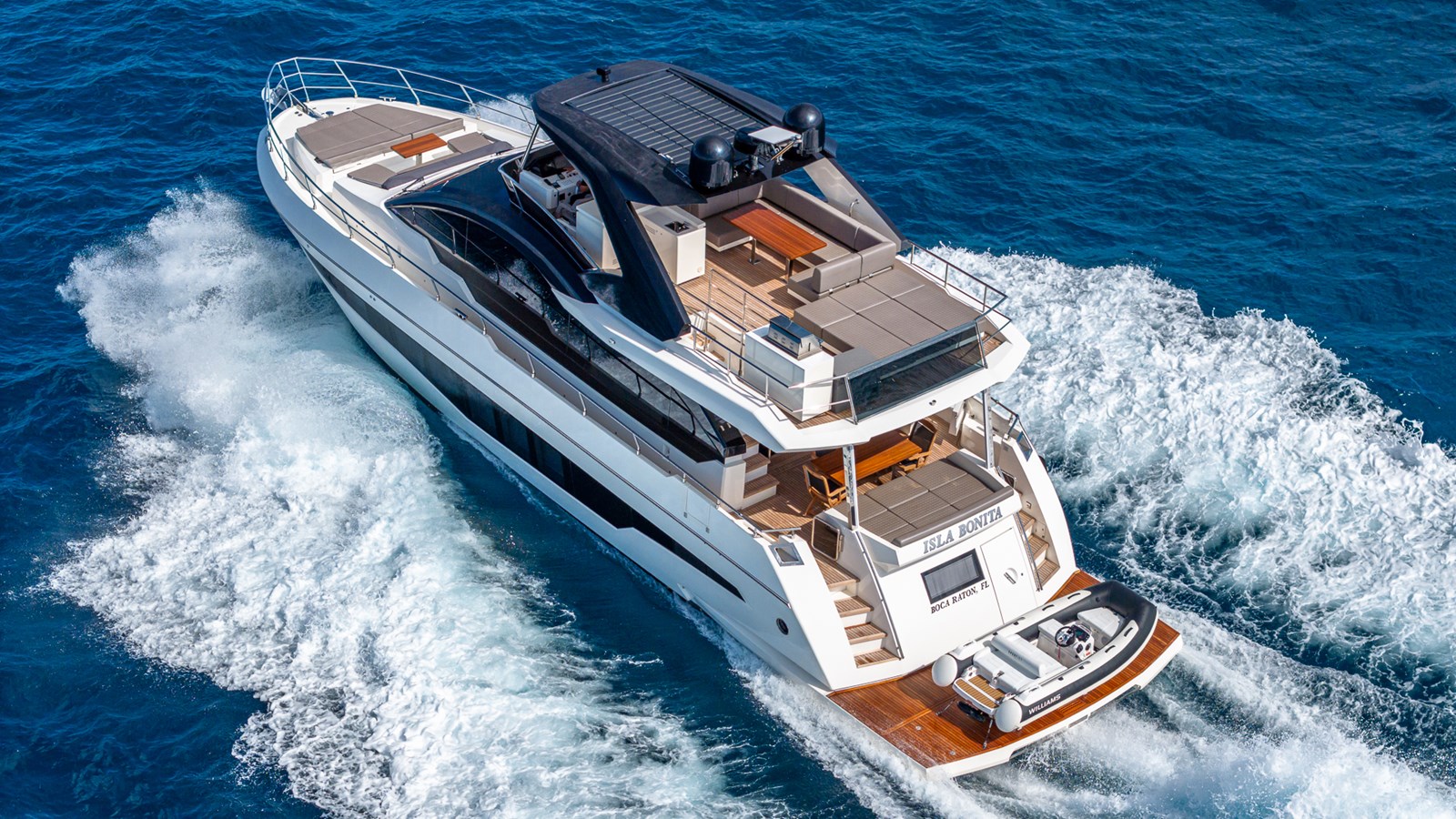 Flybridge 66