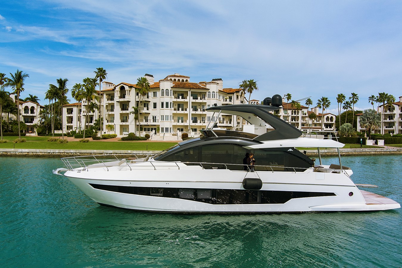 66 Flybridge