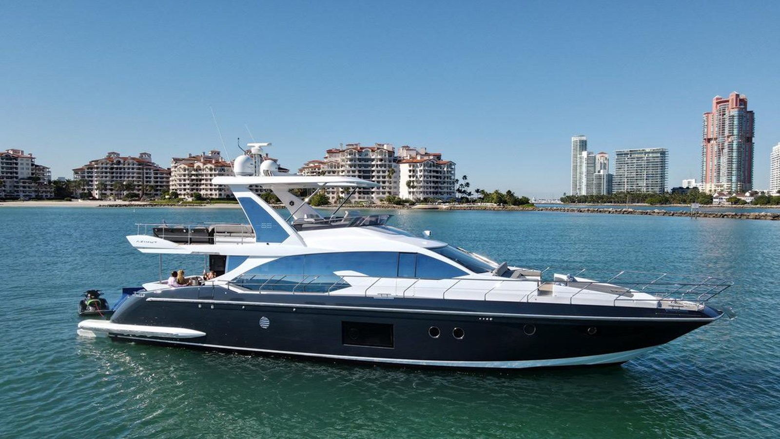 66 Motor Yacht
