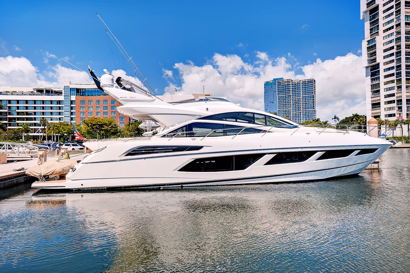 68 Sport Yacht