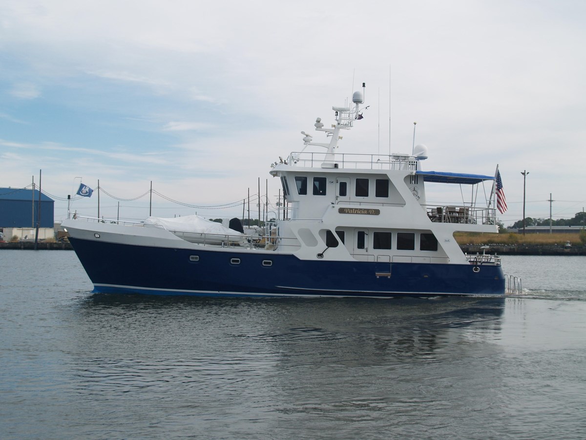 Expedition Yacht