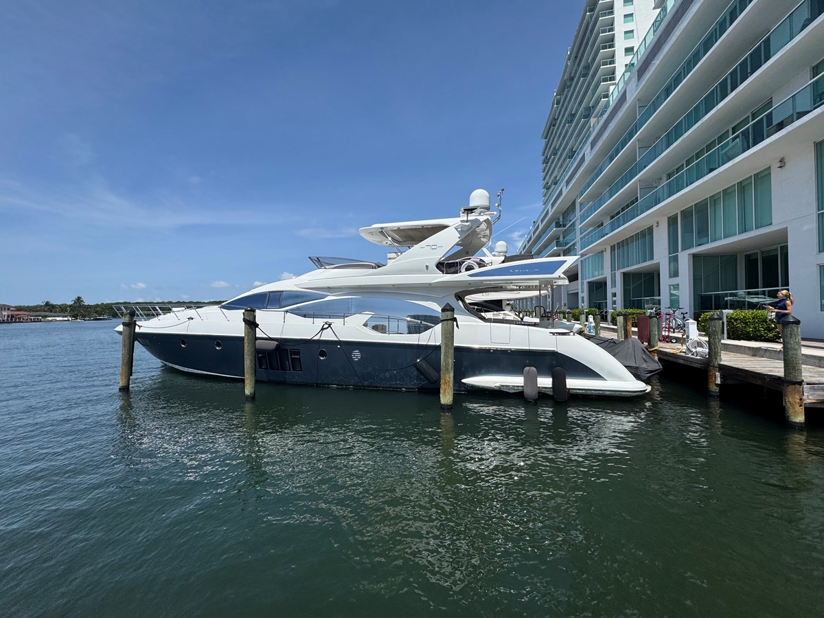 Flybridge 