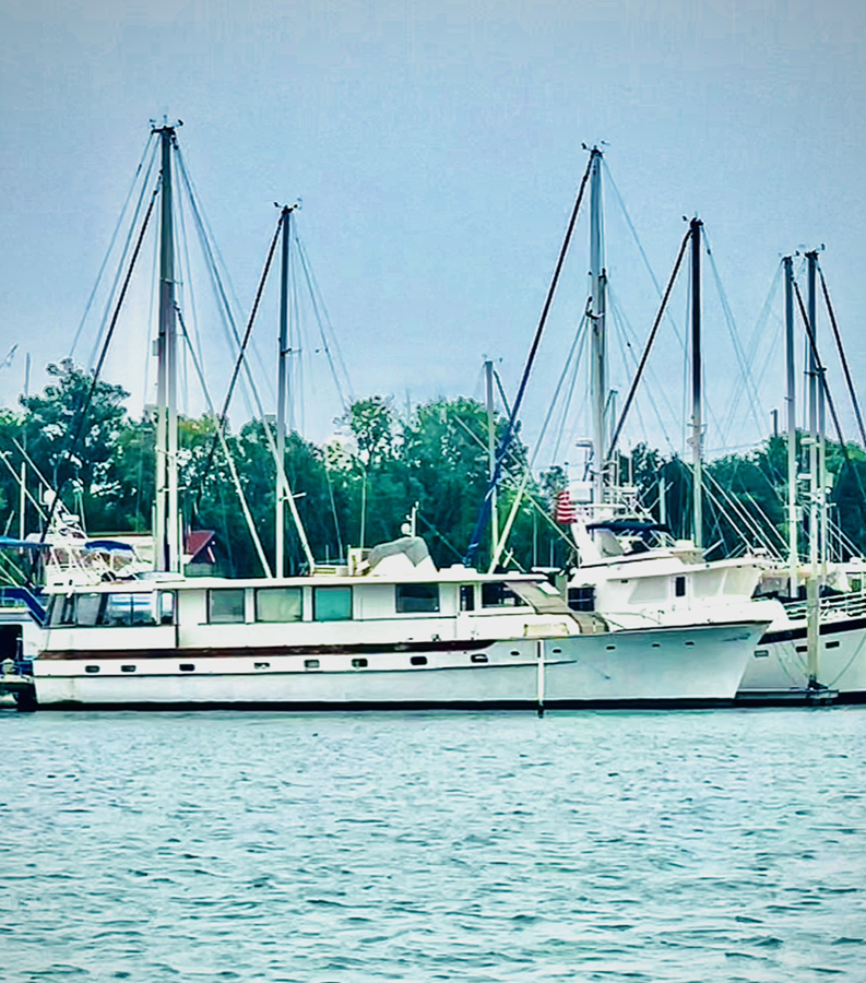 75 Motor Yacht
