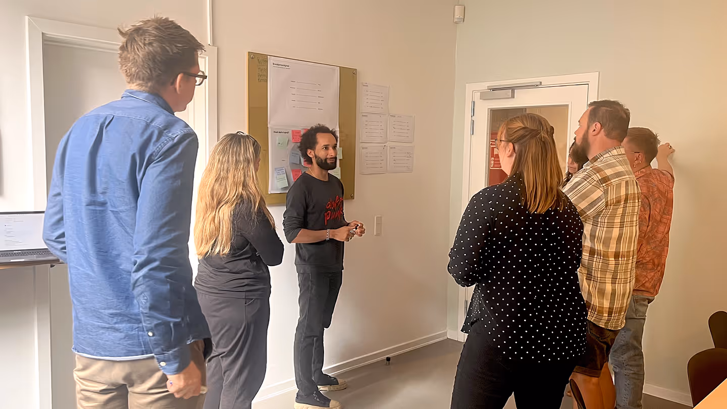 Riziki leading a workshop
