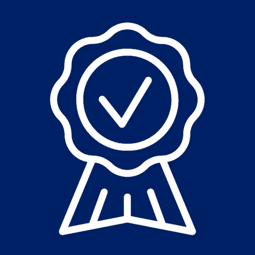 Abzeichen-Symbol mit Häkchen, das Qualität oder Zulassung anzeigt.