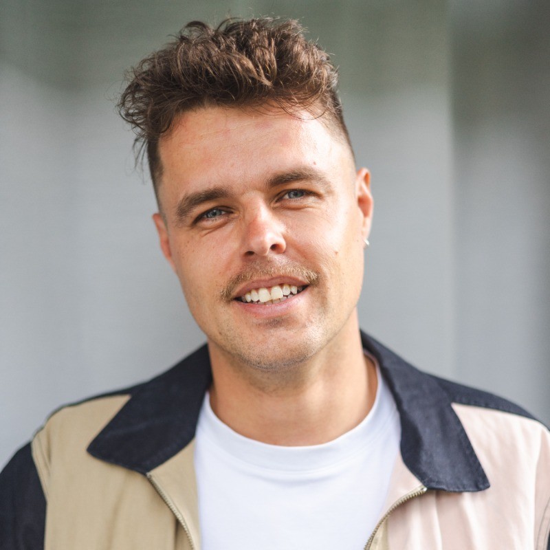 Linda Lee, Wharton School