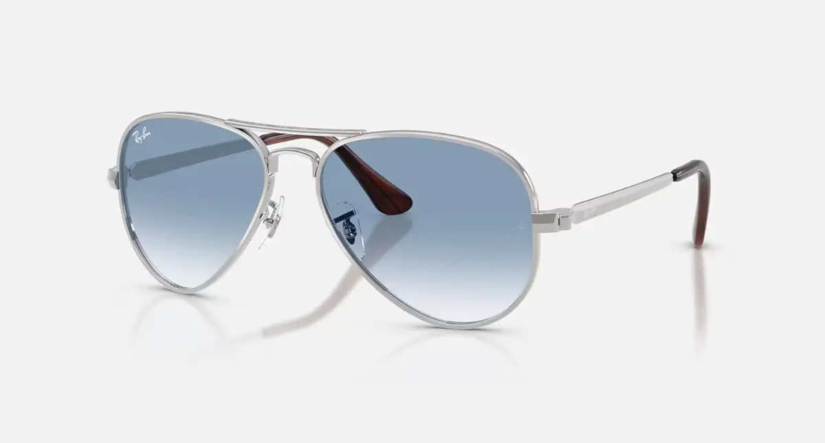 Ray-Ban RB3925 Aviator Max silver sunglasses with gradient blue lenses, bold double-bridge aviator for oval and long faces