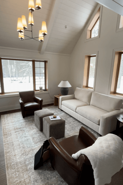 Inviting Ambiance: Fresh New Living Room Design Infuses Space with Modern Elegance ( this need to go in finishing area)