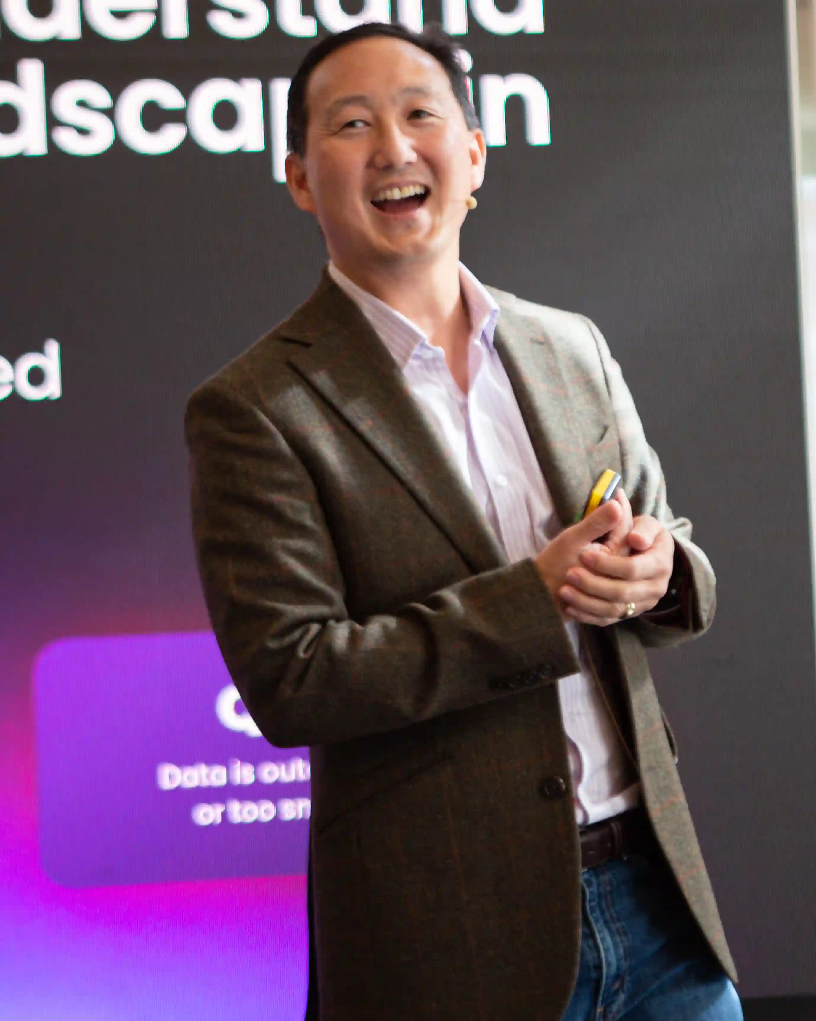 Photo of the speaker at the 5th Digital Health Conference