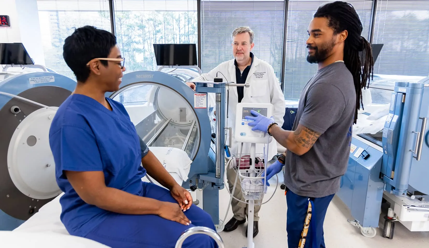 Our expert Hyperbaric Care Team at work