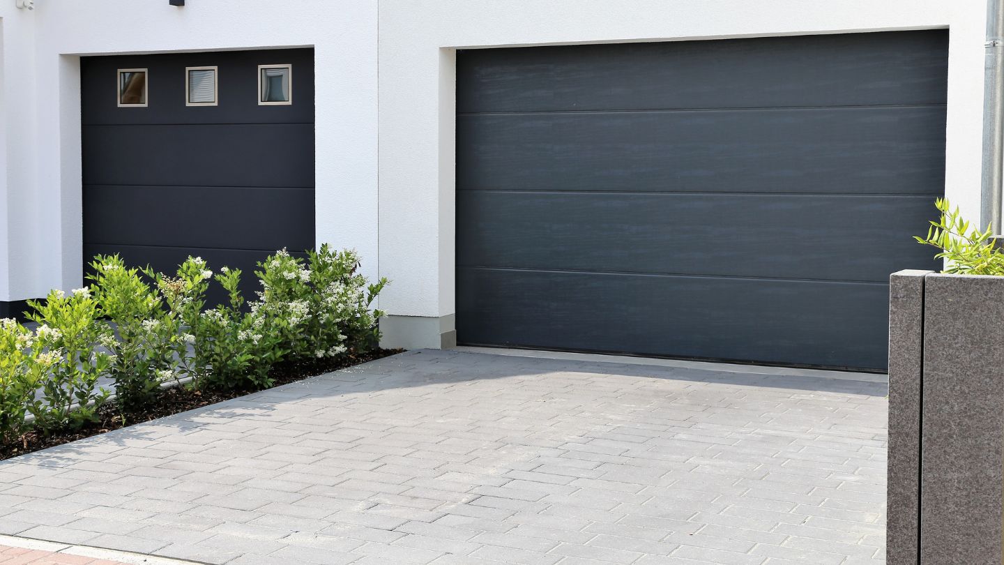 Specialized Commercial Garage Doors