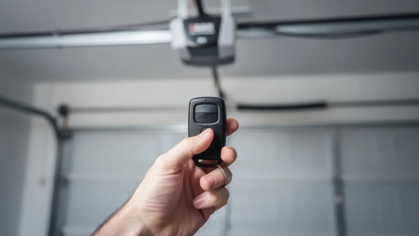 Programming Remotes and Keypads Using the Learn Button