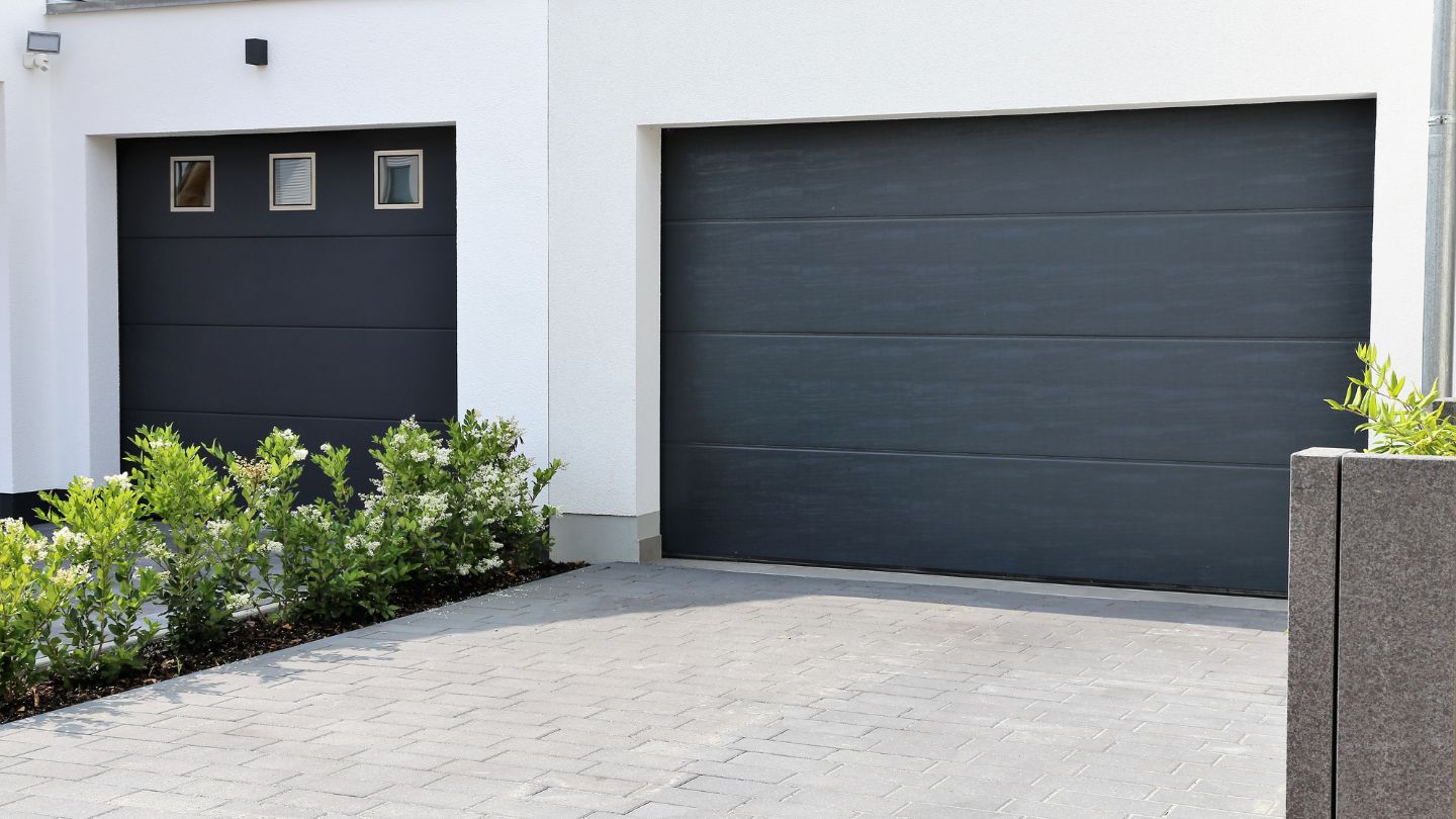Best Materials for Ohio Garage Doors