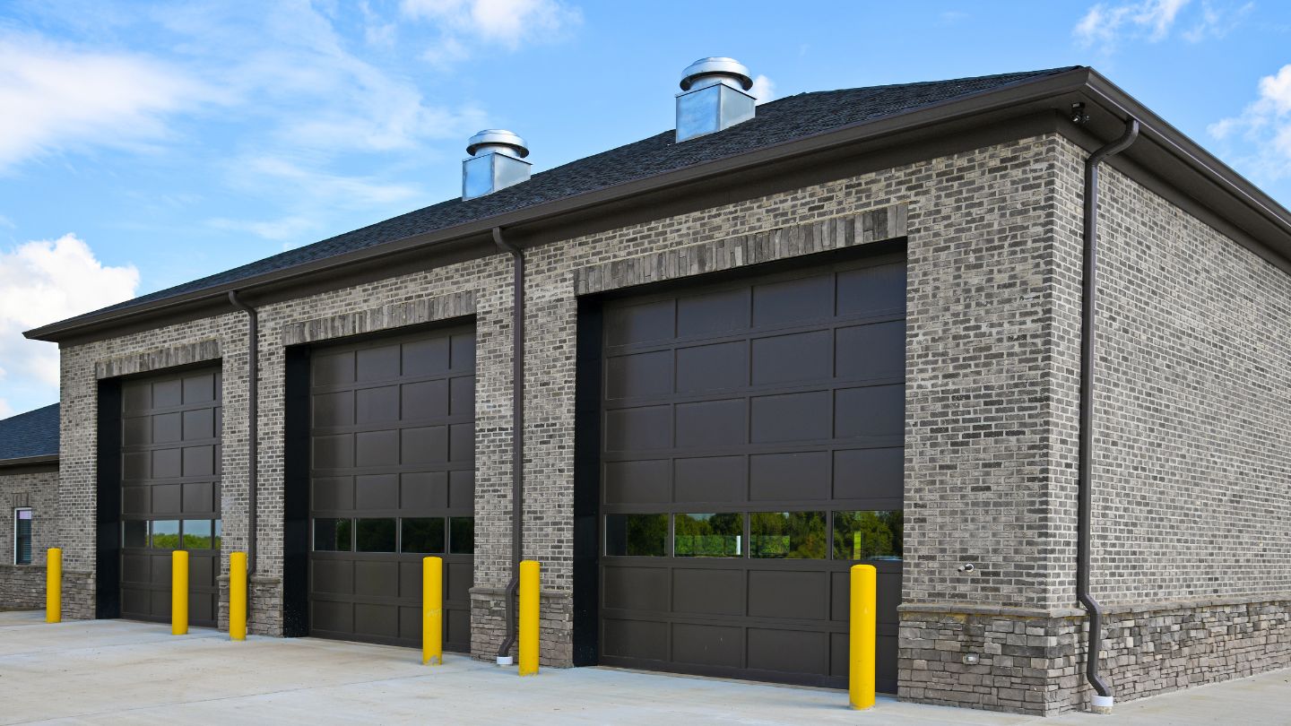 Choosing the Right Commercial Garage Door for Your Business