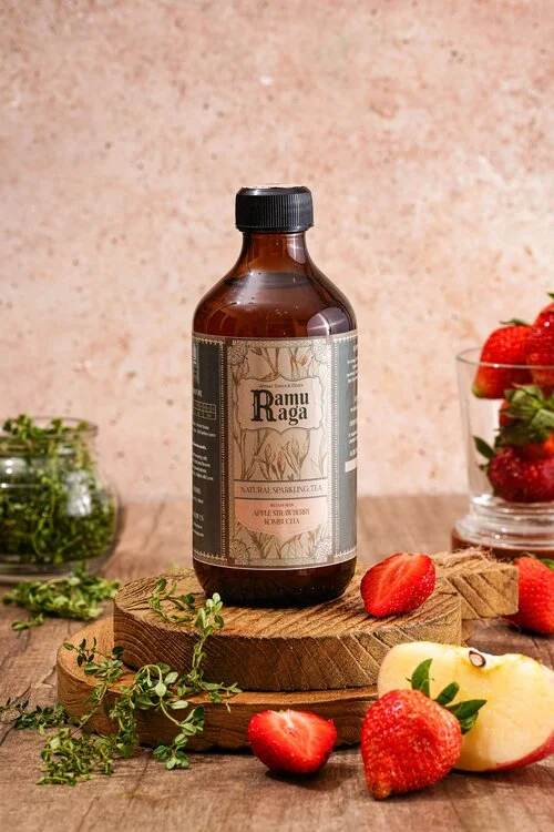 Ramuraga Bottle Product Apple Strawberry