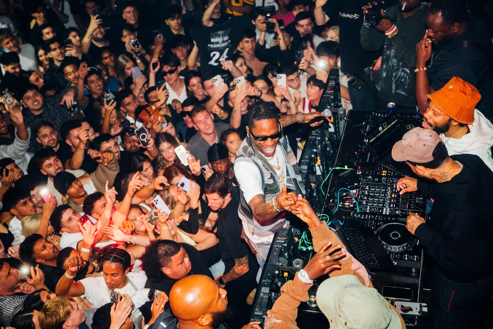 Don Julio 1942 project image 1 by EXAMPLE Agency