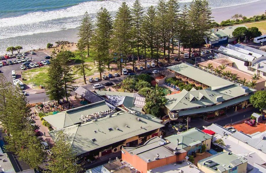 Beach Hotel Byron Bay by EXAMPLE Agency