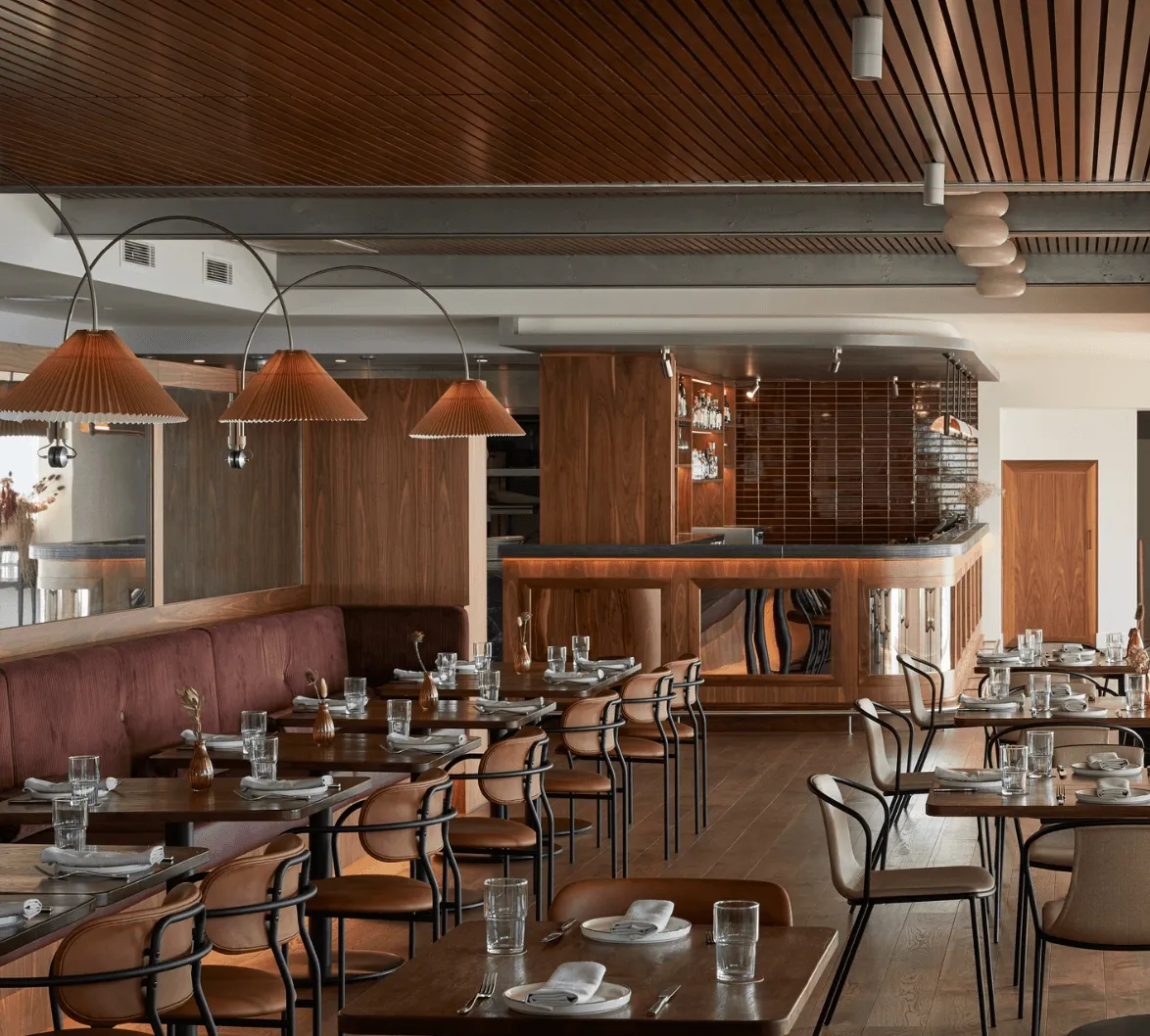 Peregrin Restaurant by EXAMPLE Agency