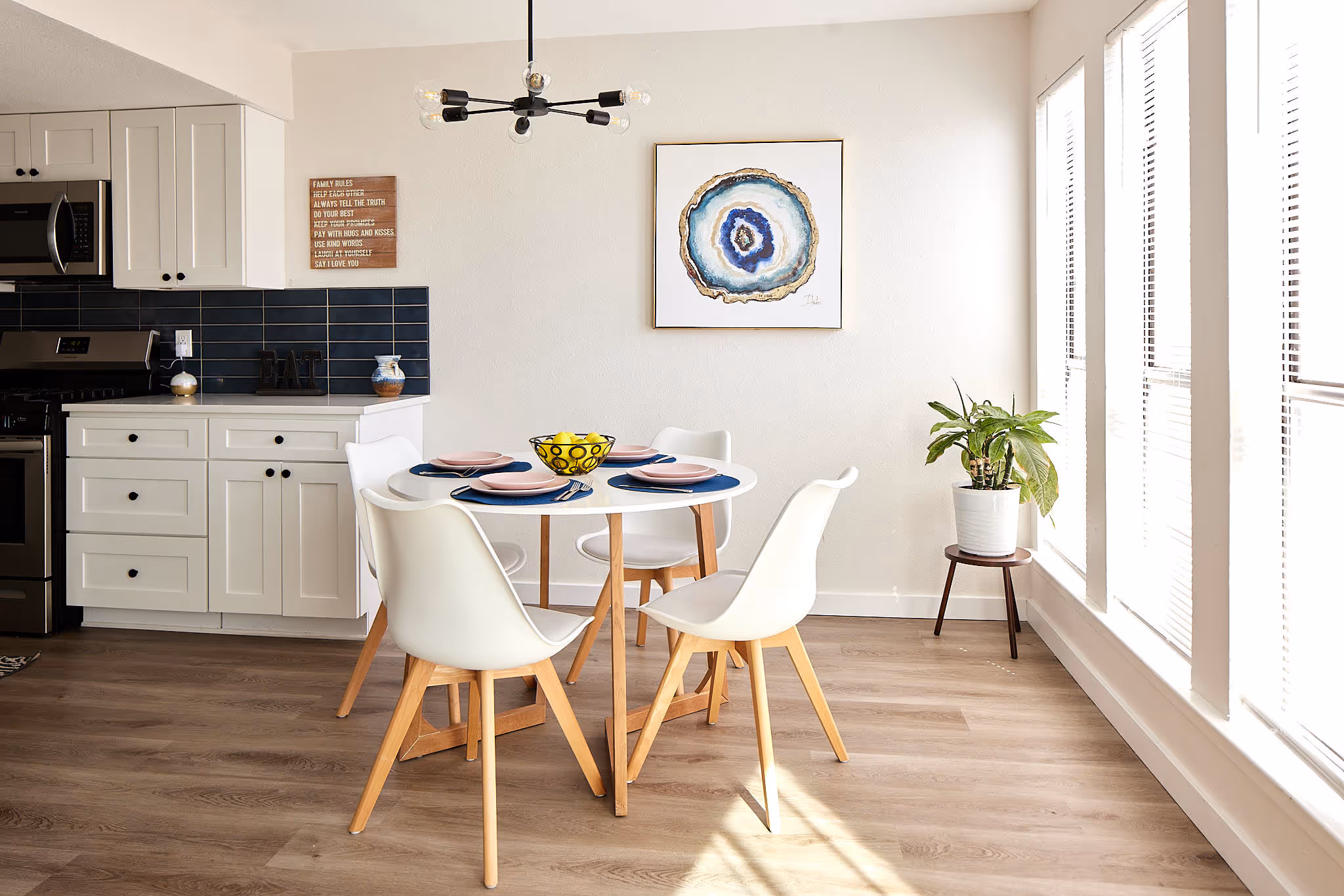 7905 Parliament Pl 2694.jpg