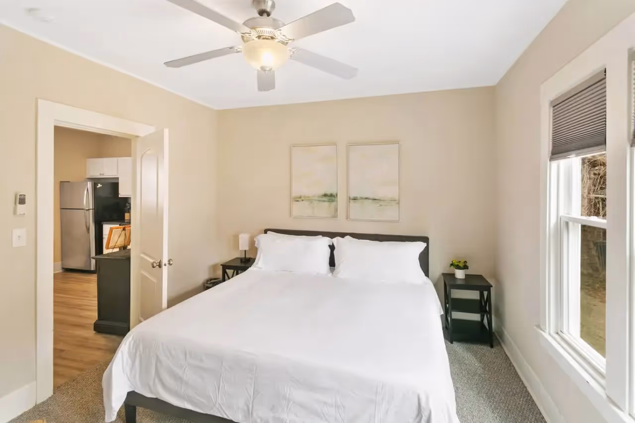 112 Sunnyside 5.jpg