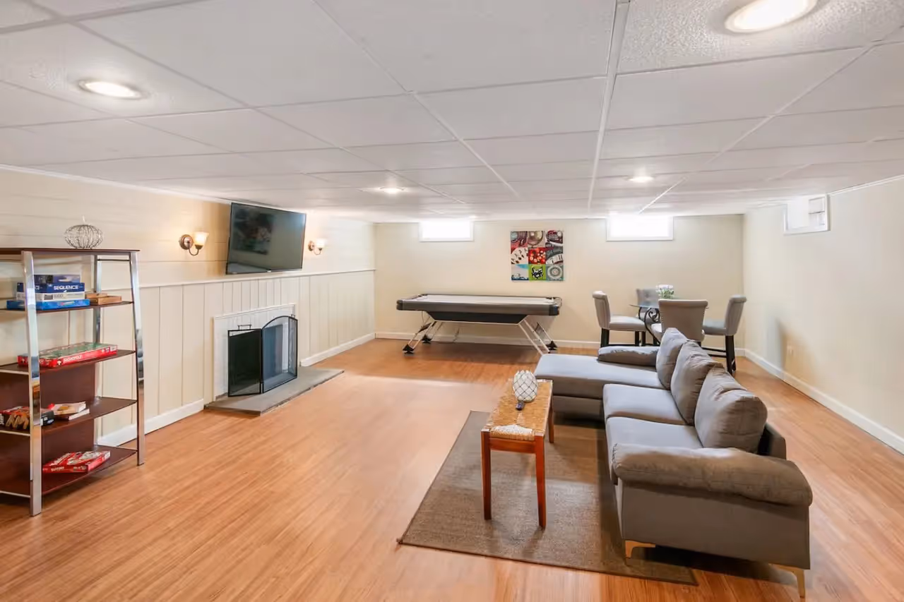 125 East Sunnyside 5.jpg