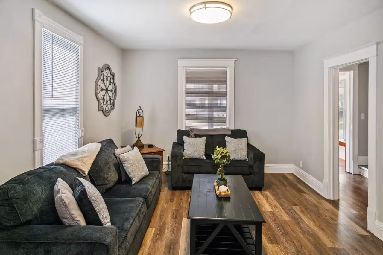 204 1st Street 5.jpg