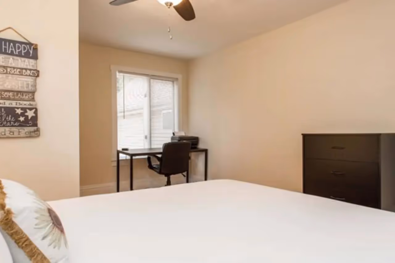 219 West Park Ave 13.jpg