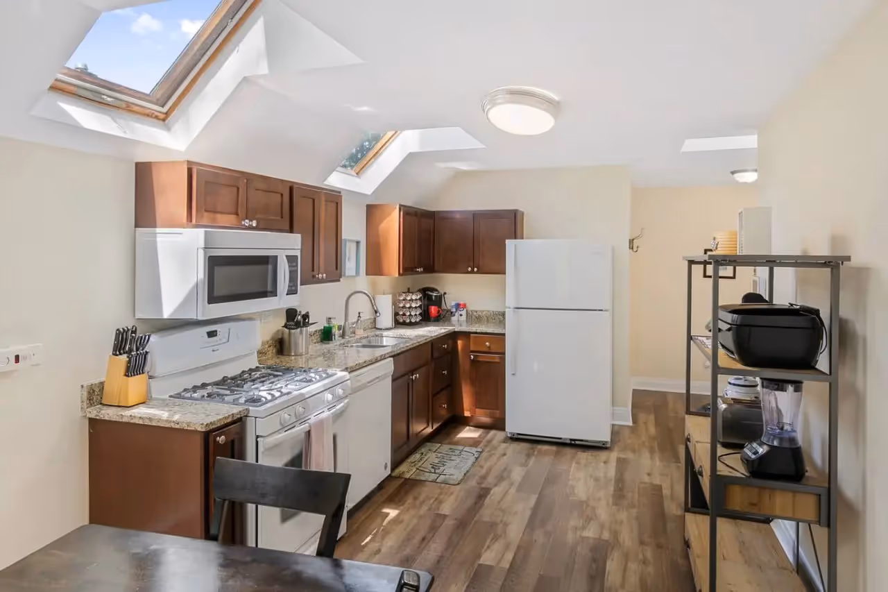 219 West Park Ave 2.jpg