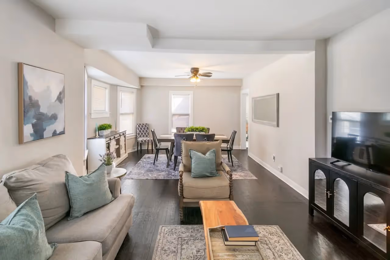 225 West Park Ave Unit 2 house 2.jpg