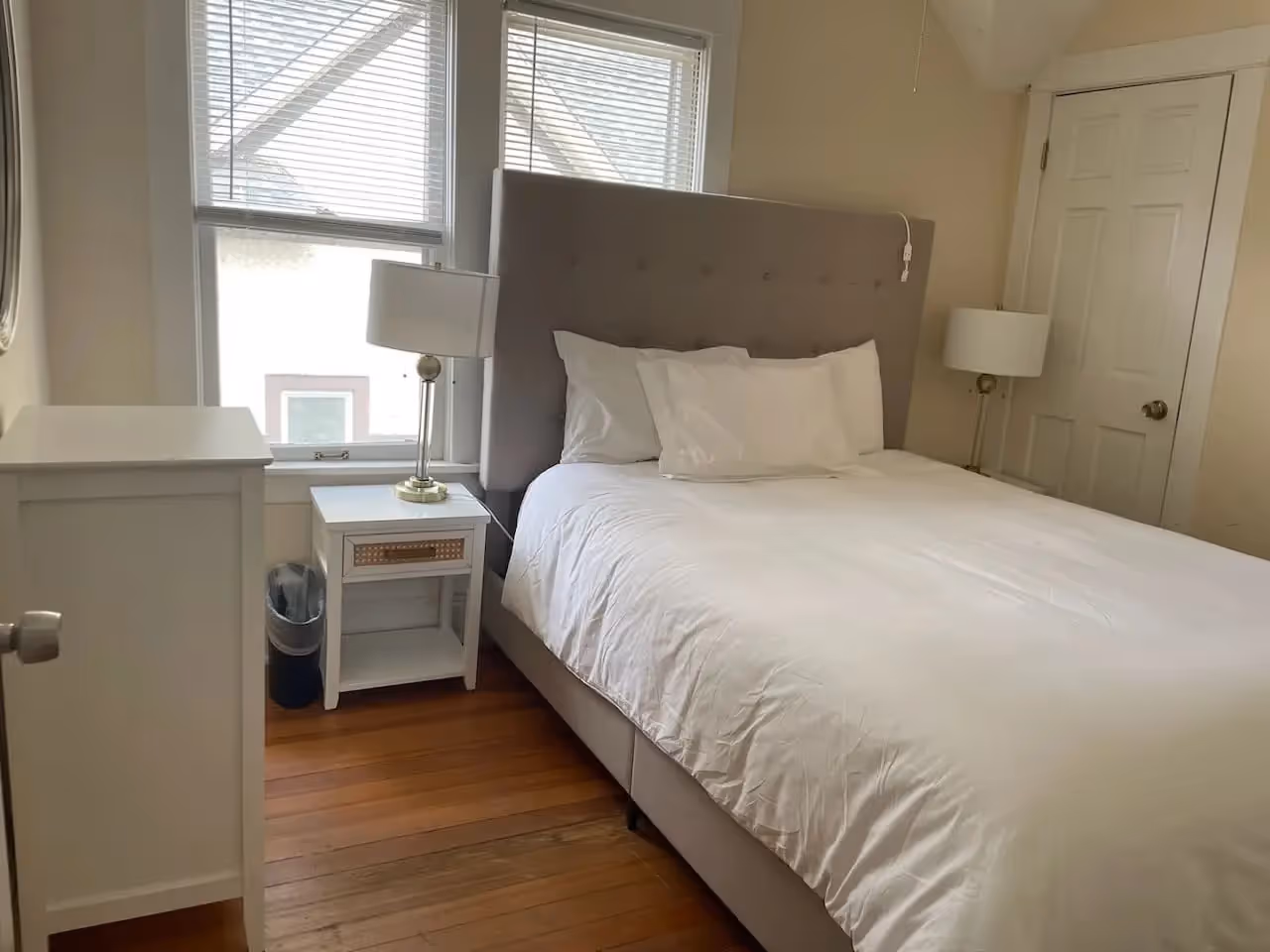 225 West Park Ave Unit 2 house 18.jpg