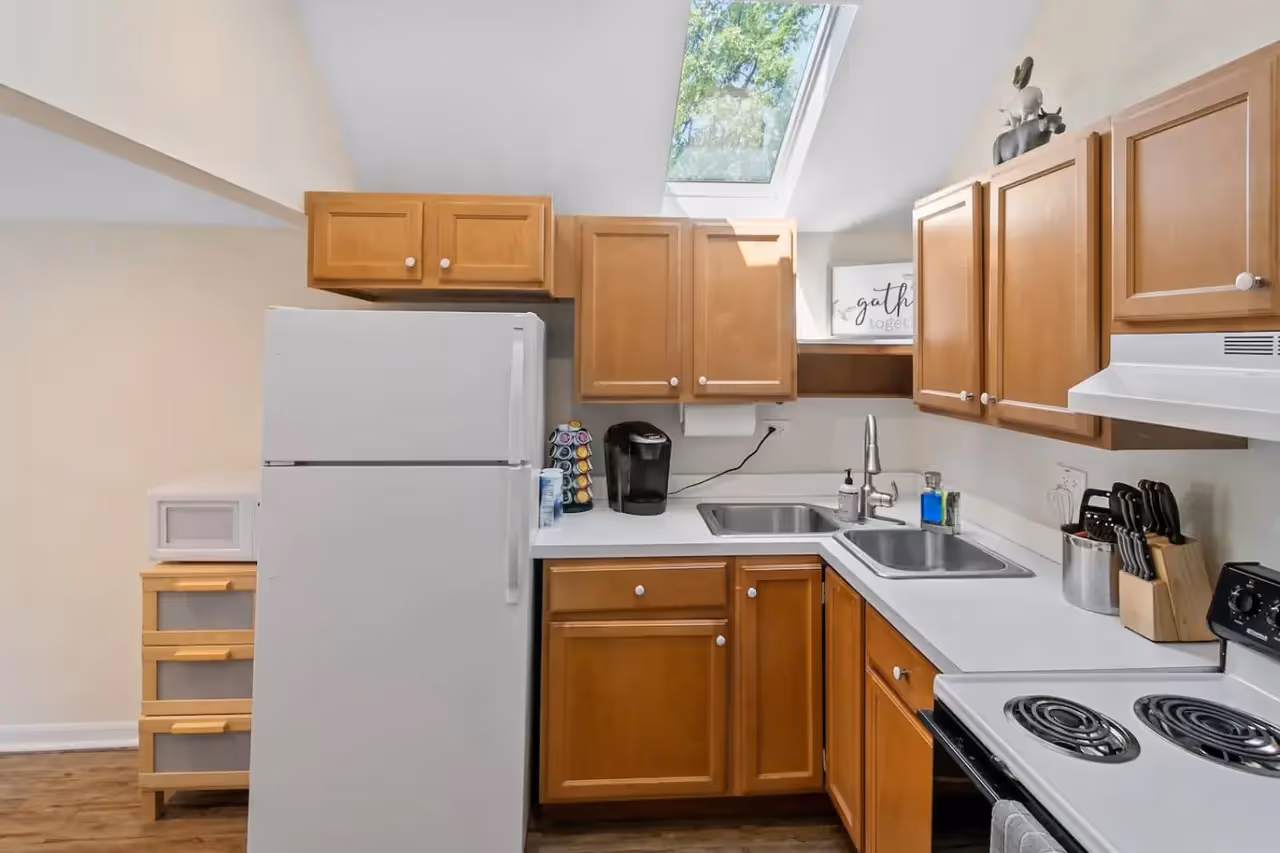 225 West Park Ave apt 6.jpg