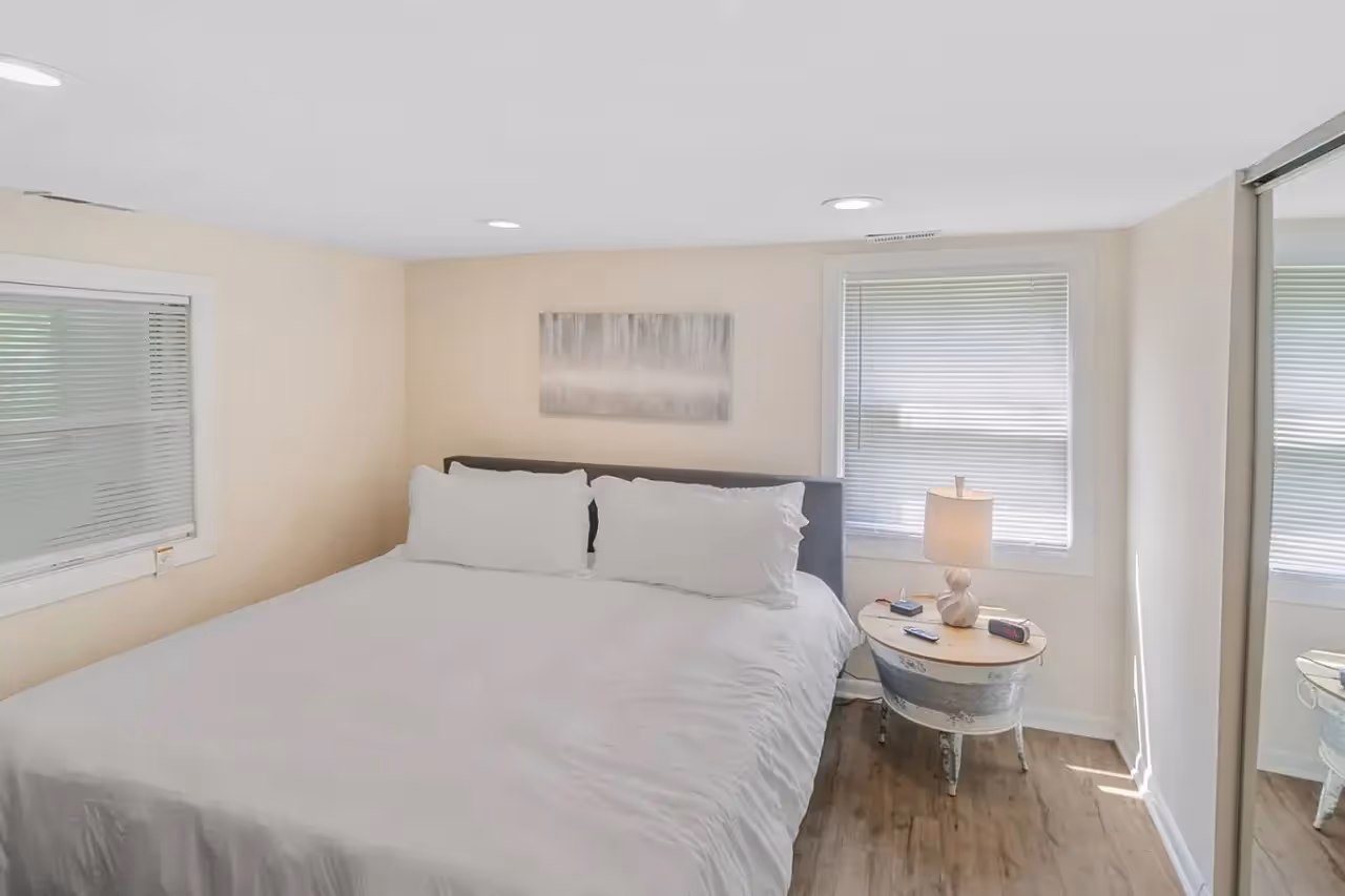 225 West Park Ave apt 8.jpg