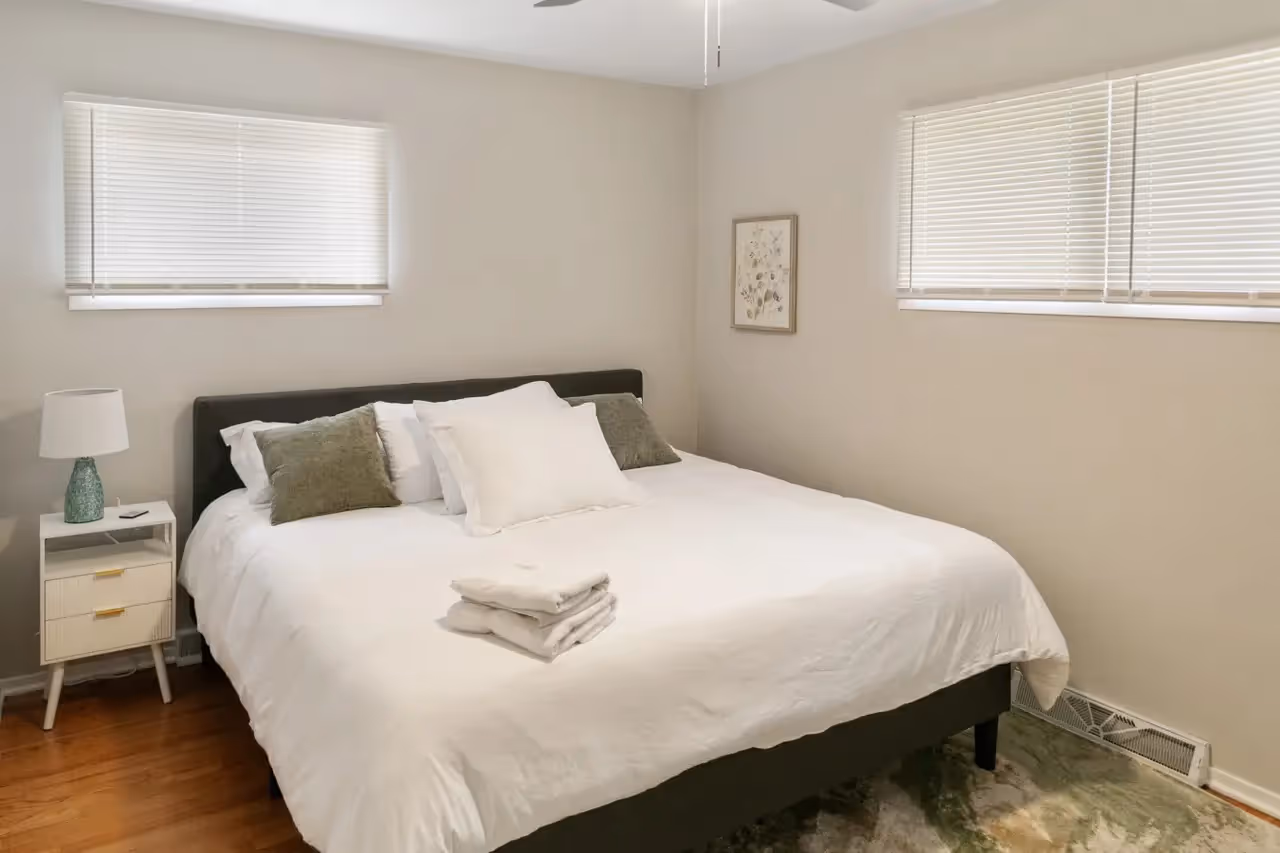 228 Kenloch Ave 10.jpg