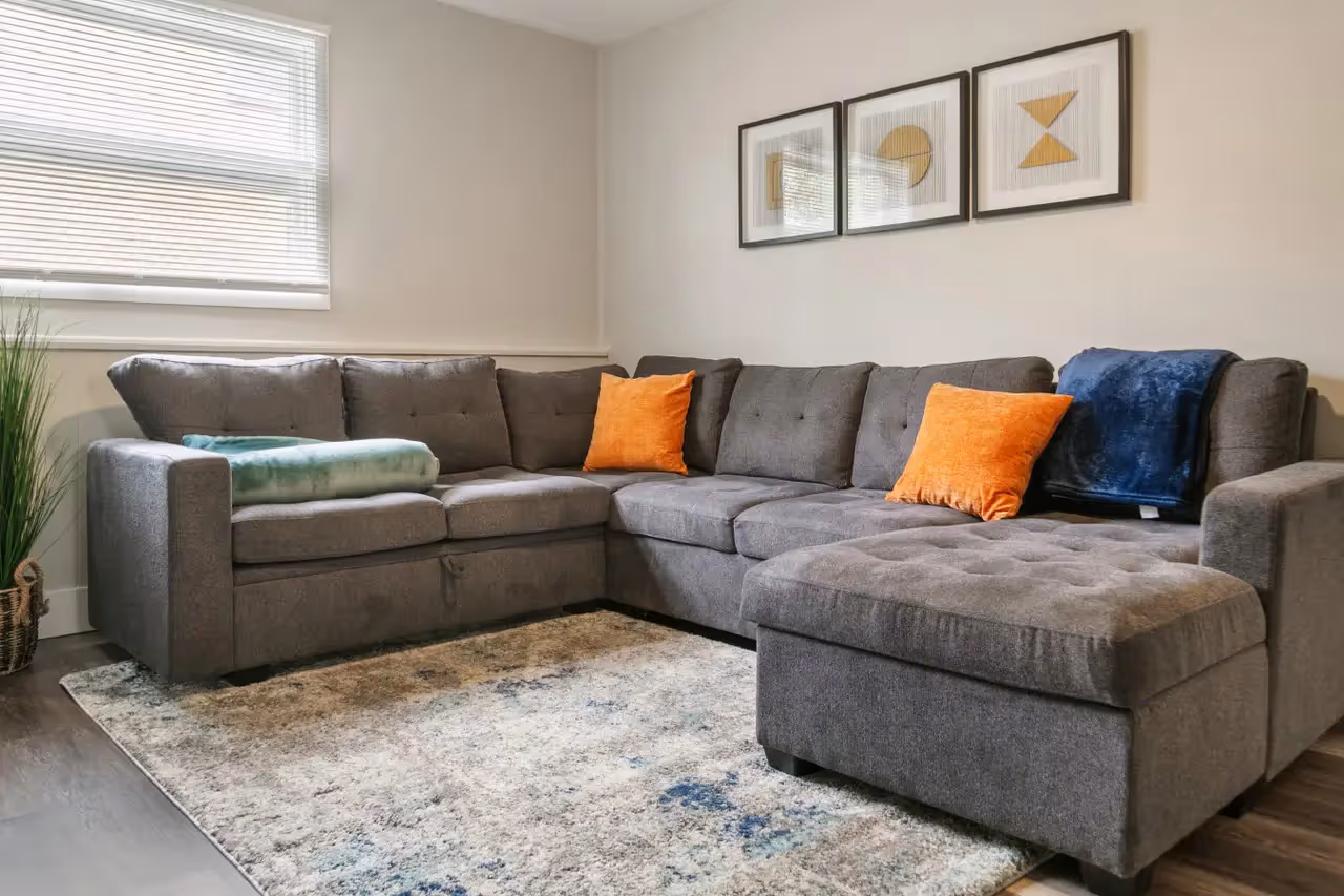228 Kenloch Ave 4.jpg