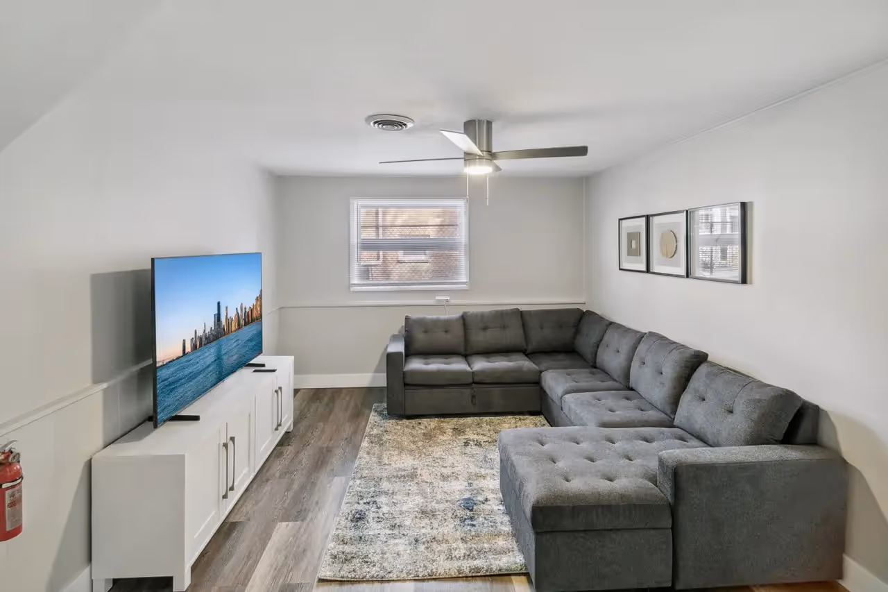 228 Kenloch Ave 3.jpg