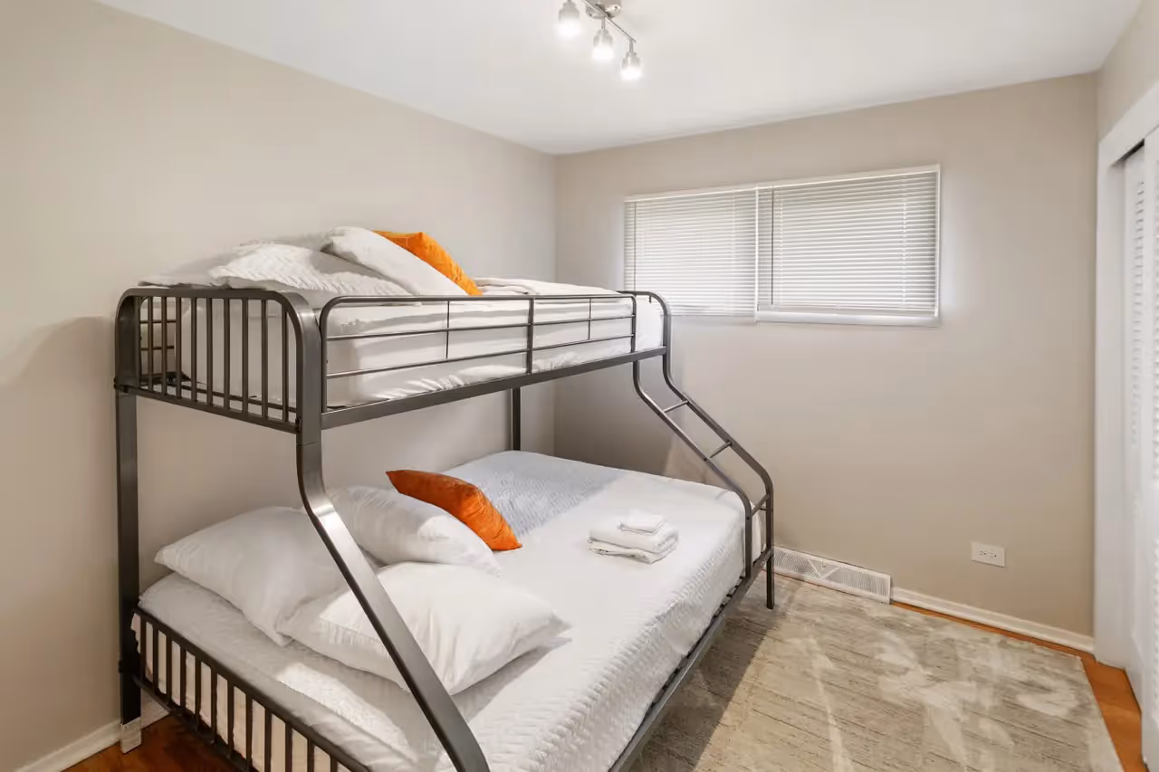228 Kenloch Ave 18.jpg
