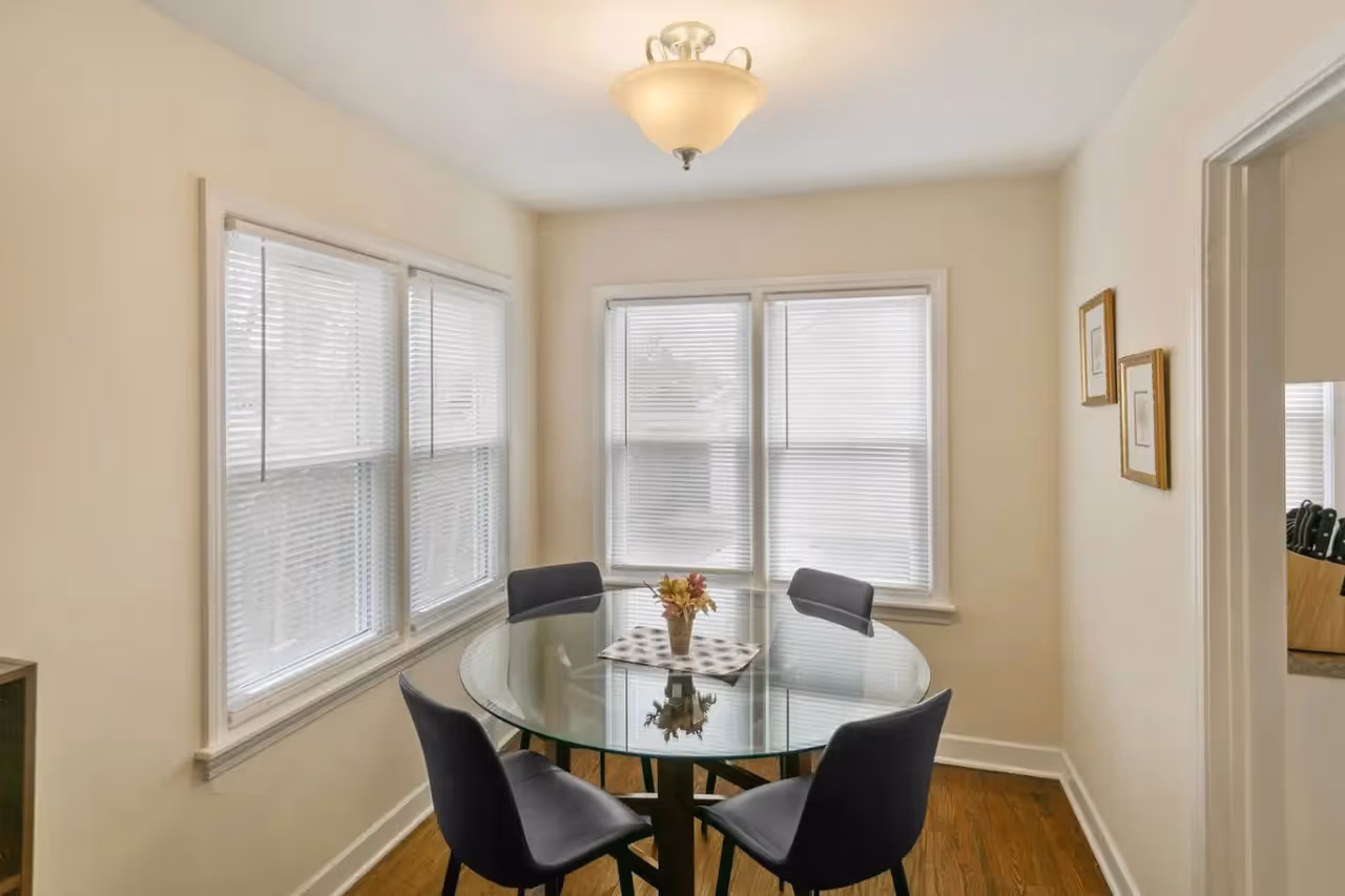 234 Prairie Ave 4.jpg