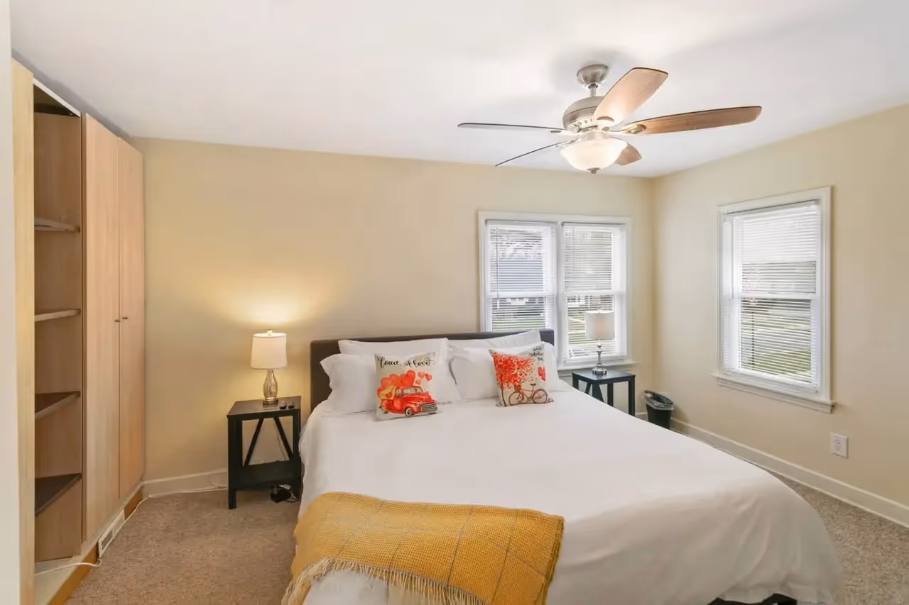 234 Prairie Ave 7.jpg
