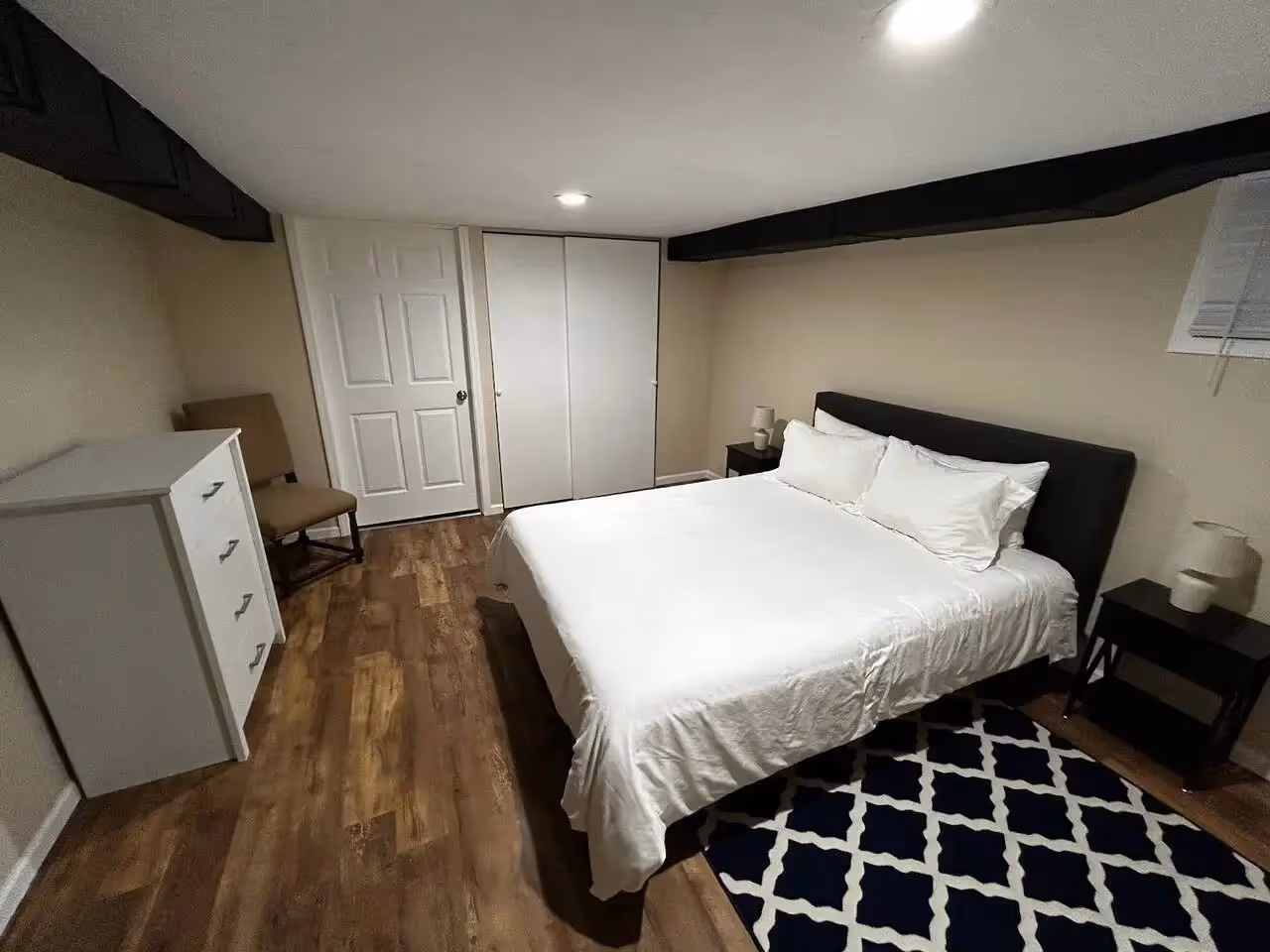 236 Prairie Ave 15.jpg