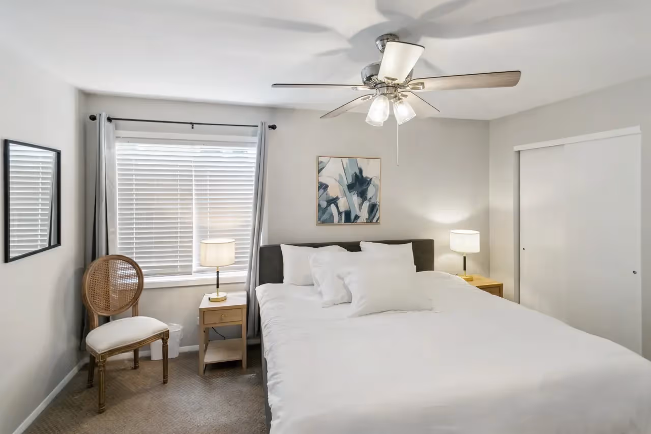 251 Harding Ave 21.jpg