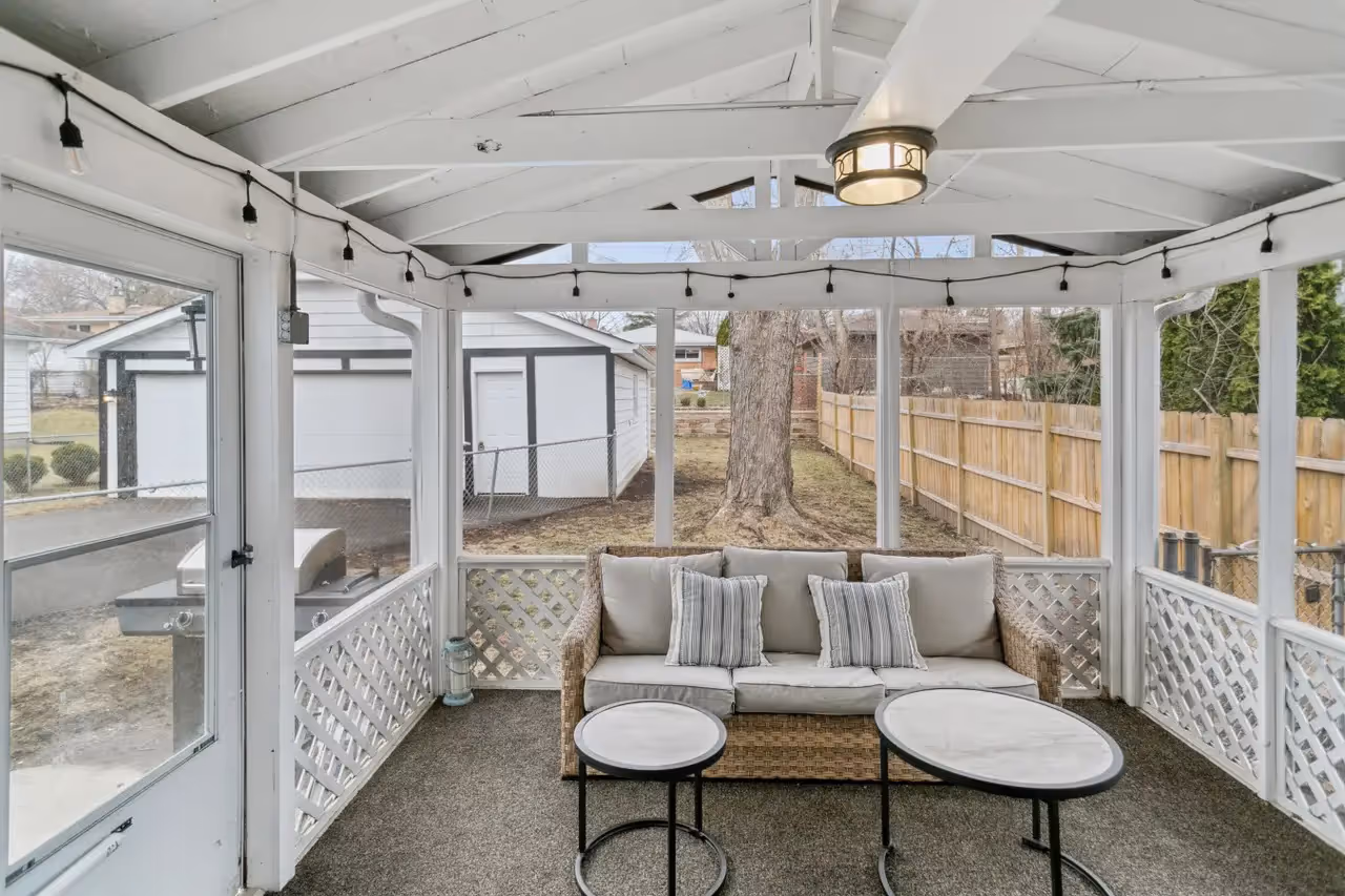 251 Harding Ave 4.jpg