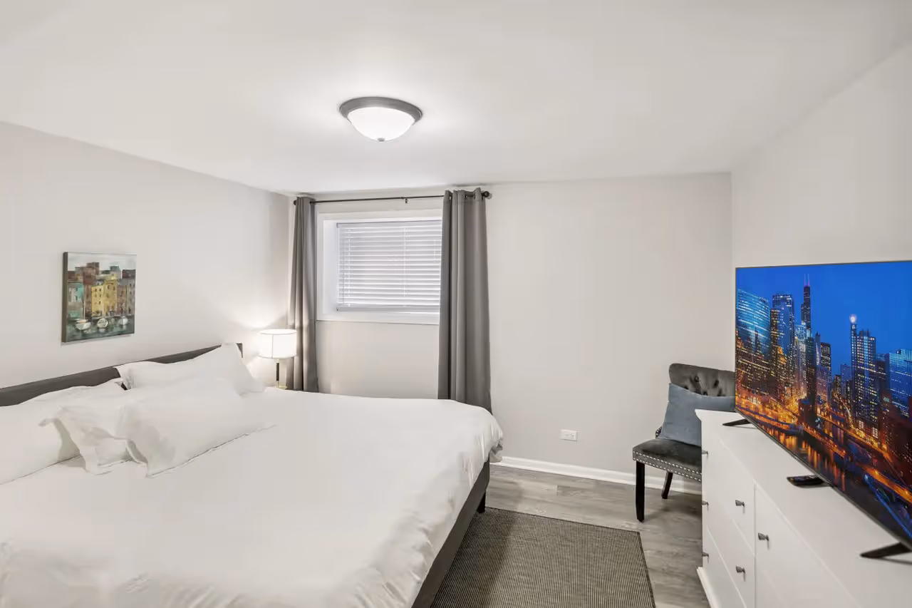 251 Harding Ave 22.jpg