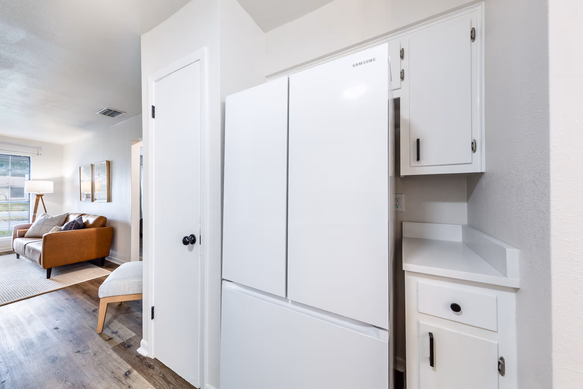 6-web-or-mls-SQFT-0430.jpg