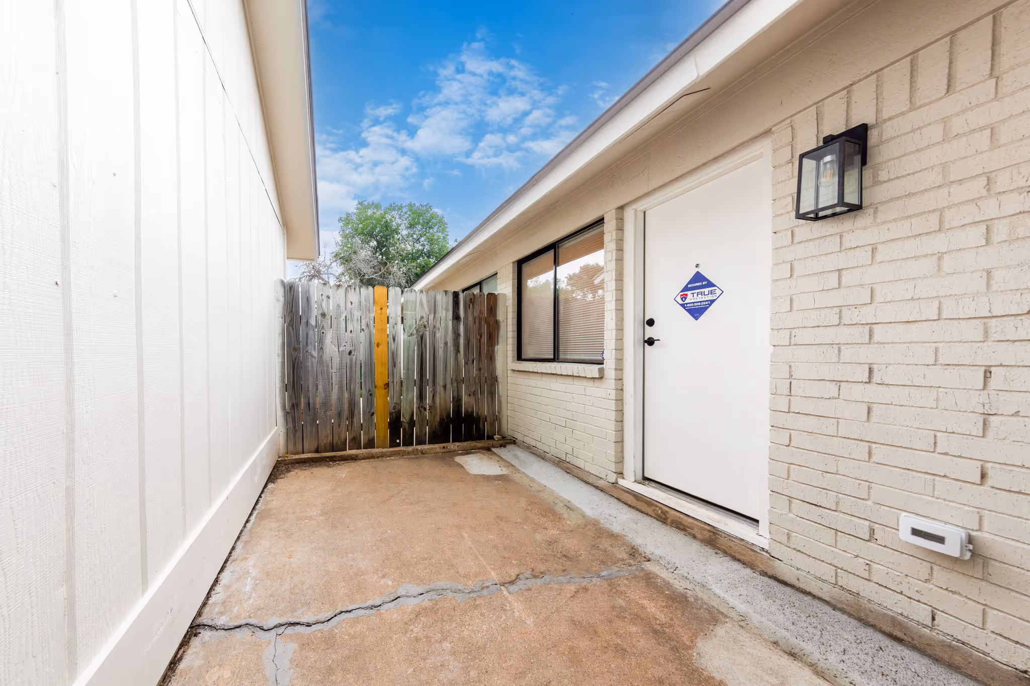 20-web-or-mls-SQFT-0470.jpg