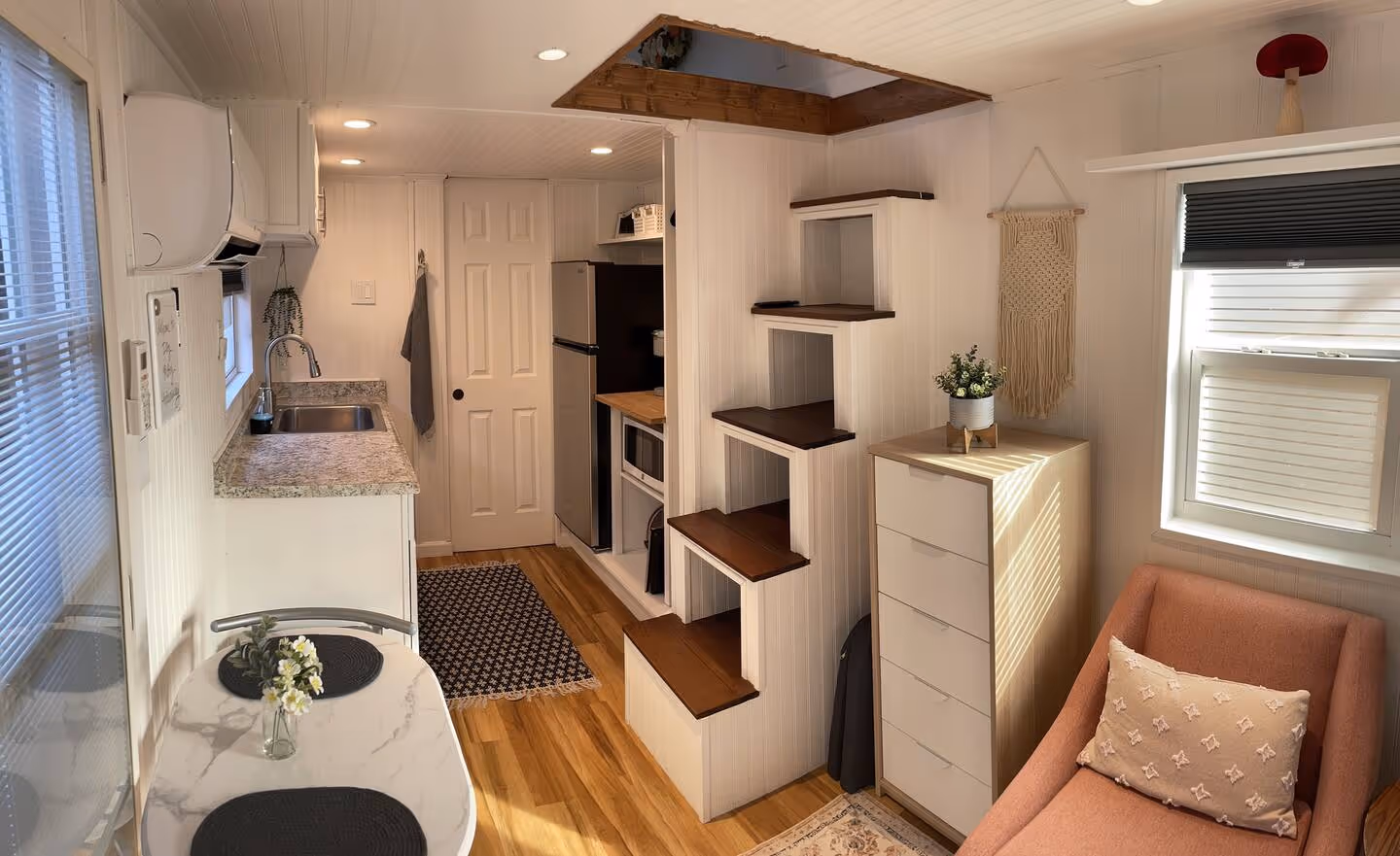 Itty Bitty City Hideaway