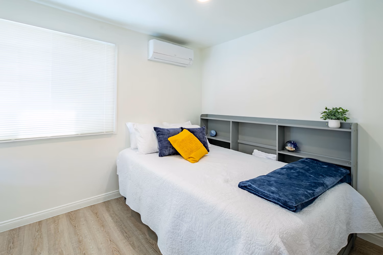 https://upcdn.io/W23MTH6/image/uploads/2025/07/17/4jeEpuDxCX-12-web-or-mls-225-16%20-%20Copy.jpg?f=avif&w=900&h=500&fit=cover&quality=60