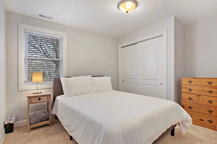 https://upcdn.io/W23MTH6/image/uploads/2025/07/31/4jcNvaUSKi-841%20Rockland24.jpg?f=avif&w=900&h=500&fit=cover&quality=60