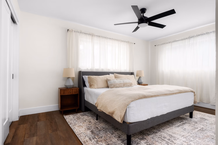 https://upcdn.io/W23MTH6/image/uploads/2025/08/05/4jbeRypb46-18-web-or-mls-DSC09408.jpeg?f=avif&w=900&h=500&fit=cover&quality=60