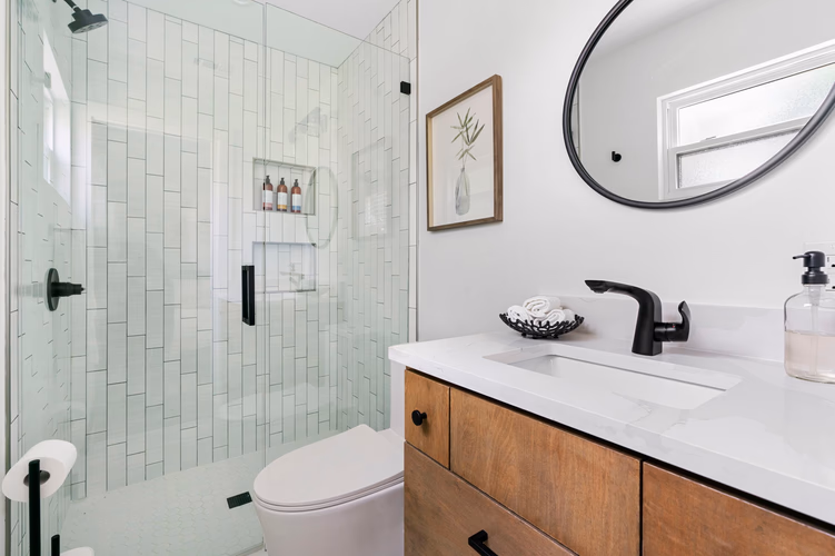 https://upcdn.io/W23MTH6/image/uploads/2025/08/05/4jbeMYKDK3-33-web-or-mls-DSC06519.jpg?f=avif&w=900&h=500&fit=cover&quality=60